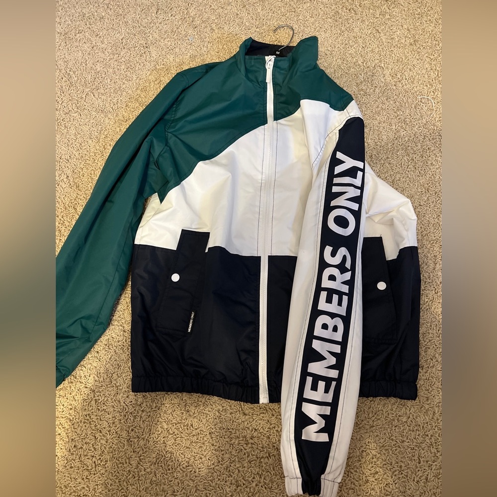 Members Only Windbreaker Size M